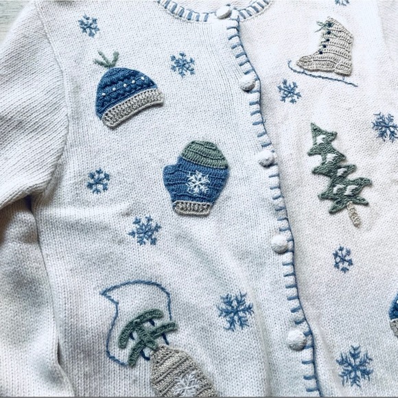 Croft & Barrow White Blue Cardigan Winter Theme Sweater Women's Size Large - Picture 6 of 6
